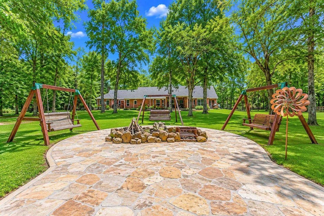 House in Magnolia, Texas, United States 1 - 18614023
