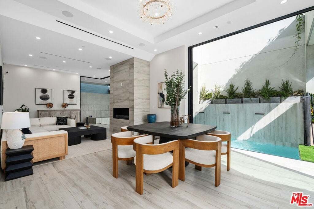 House in Los Angeles, California, United States 2 - 18615376