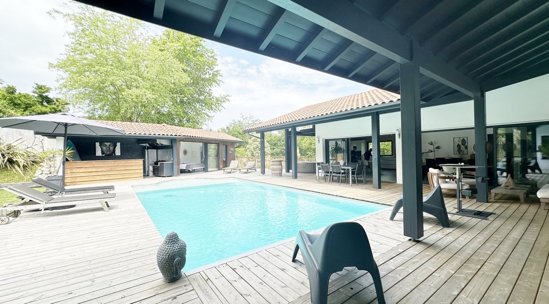 Villa in Ahetze, Nouvelle-Aquitaine, France 4 - 18611031