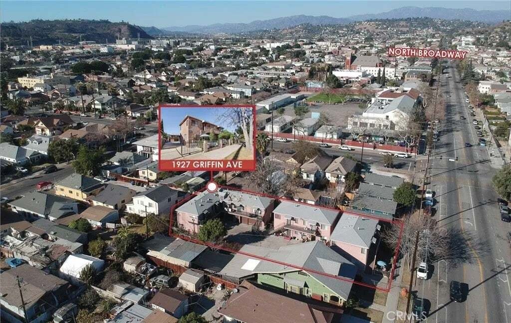 Los Angeles, California, United States 4 - 18612937