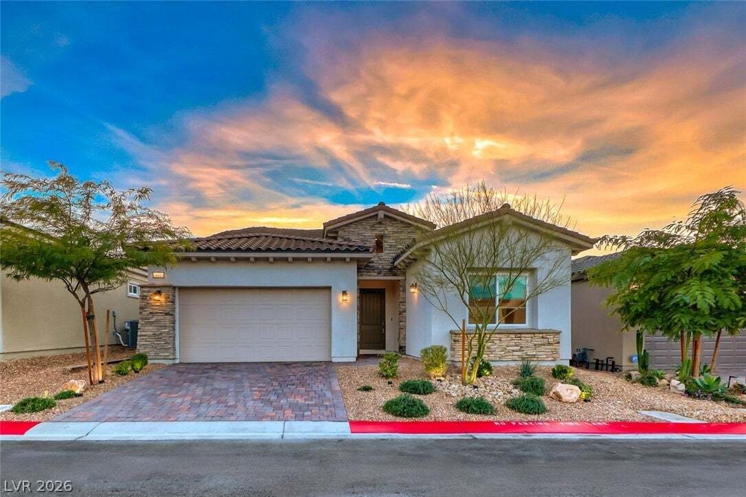 House in Henderson, Nevada, United States 3 - 18611757