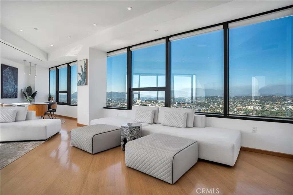 Condo in Los Angeles, California, United States 2 - 18610126