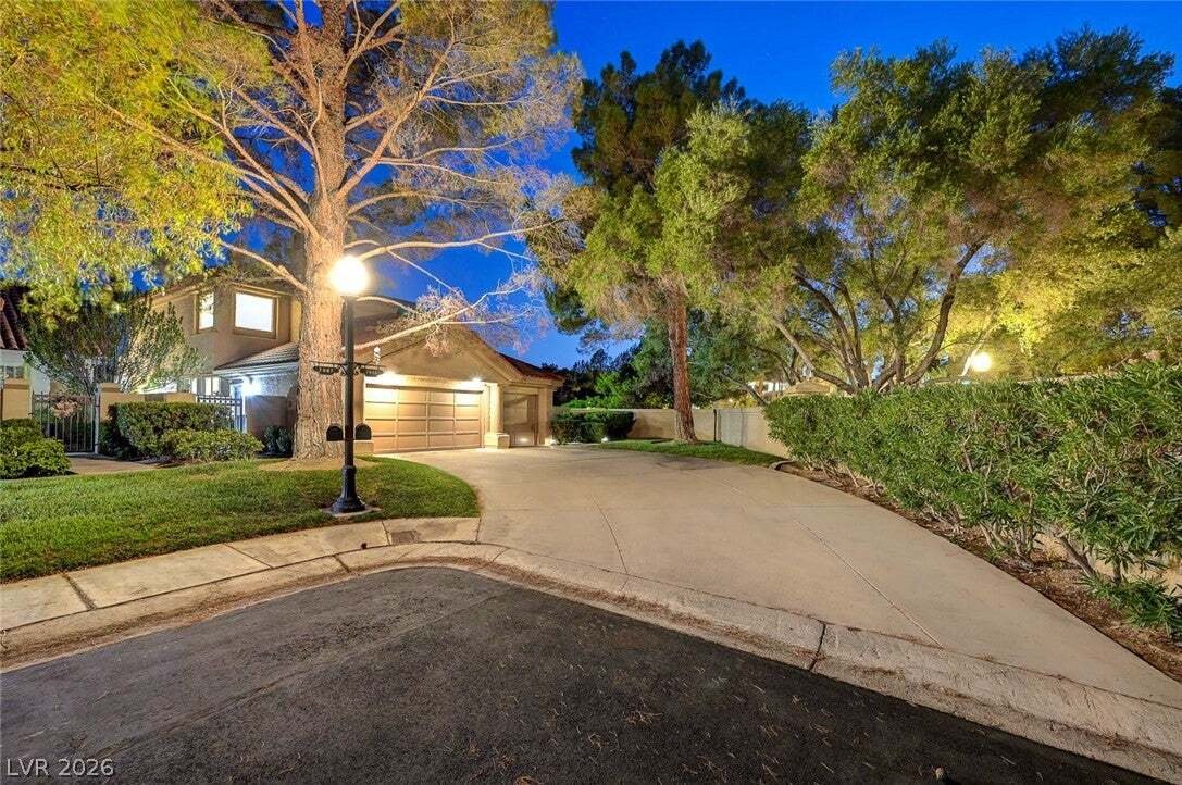 House in Las Vegas, Nevada, United States 1 - 18609075