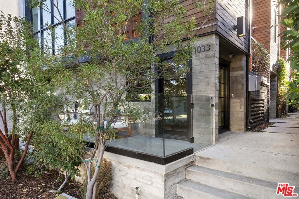 House in Los Angeles, California, United States 2 - 18611818