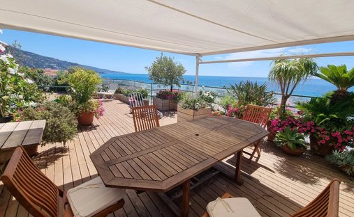 Apartment in Menton, Provence-Alpes-Côte d'Azur, France 1