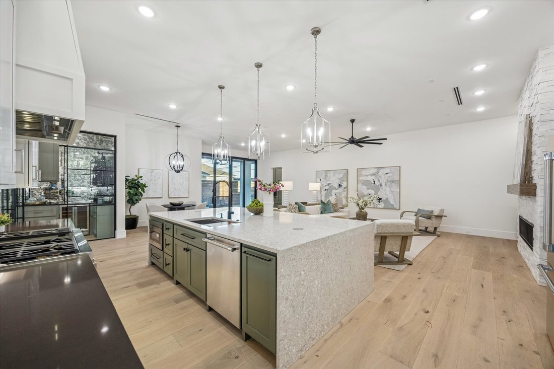 House in Houston, Texas, United States 5 - 18614707