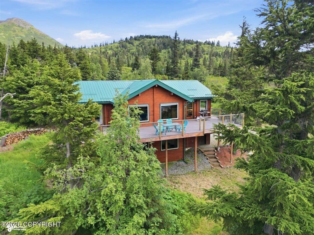 House in Anchorage, Alaska, United States 1 - 18609004