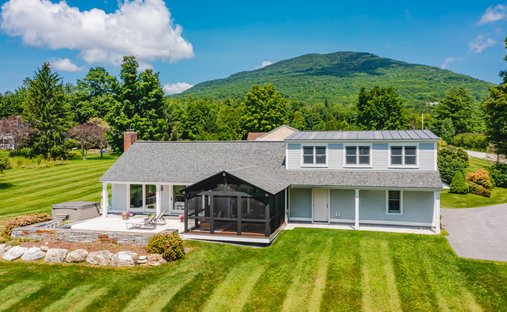 House in Dorset, Vermont, United States 1