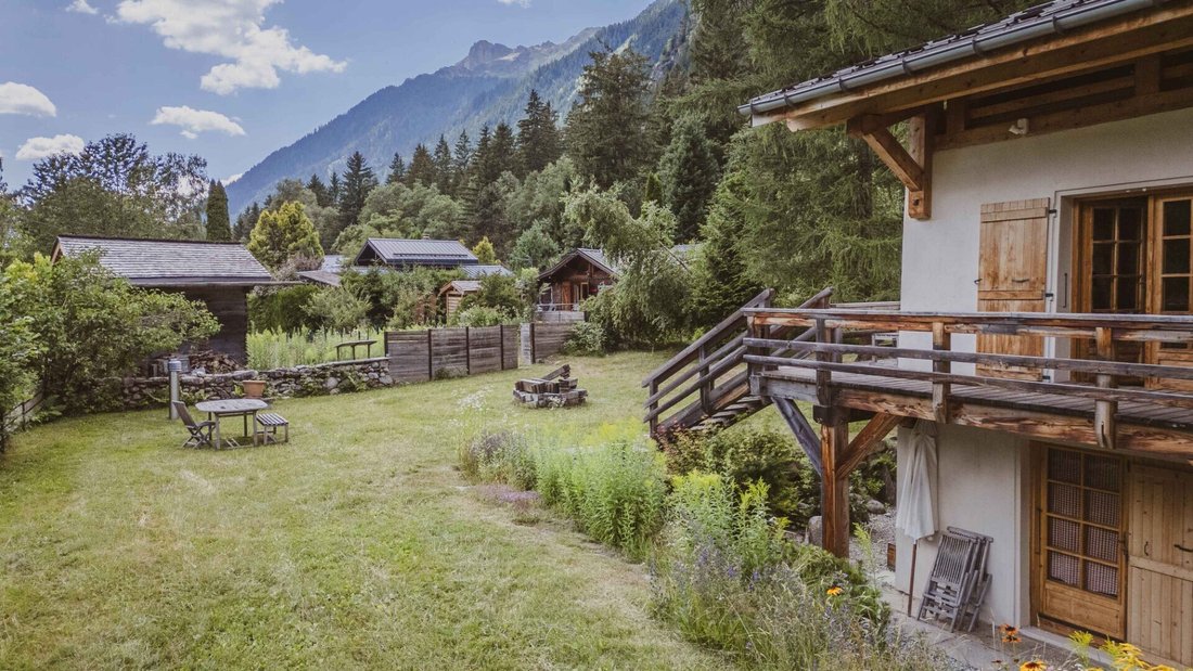 Chalet in Chamonix-Mont-Blanc, Auvergne-Rhône-Alpes, France 2 - 18615571
