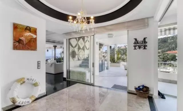 Apartment in Menton, Provence-Alpes-Côte d'Azur, France 3 - 15689872