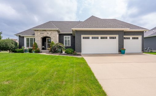 House in Bettendorf, Iowa, United States 1