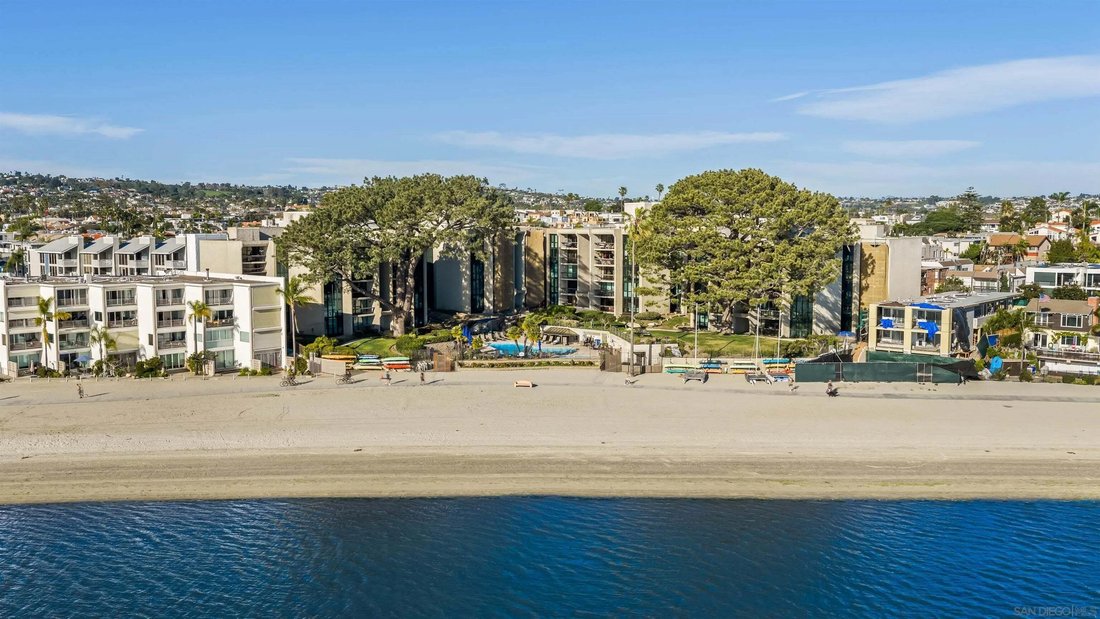 Condo in San Diego, California, United States 2 - 18612893
