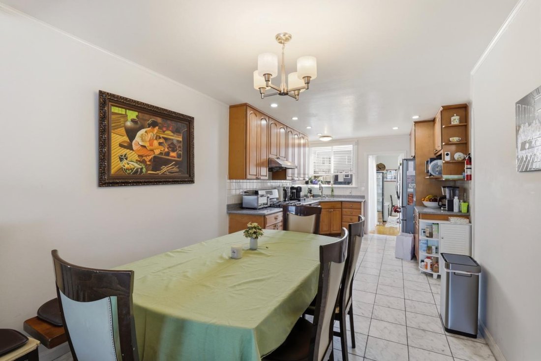 House in San Francisco, California, United States 5 - 18612053