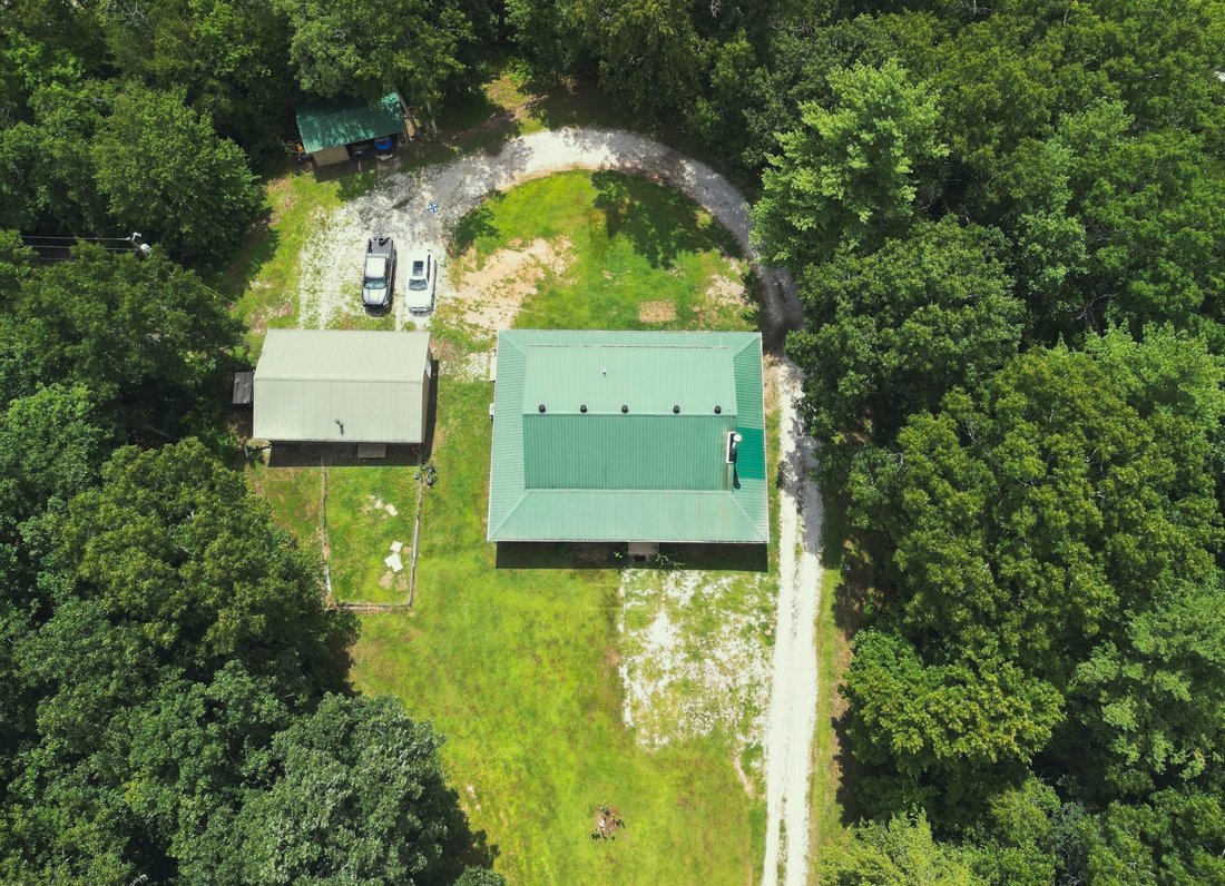 Farm Ranch in Irvine, Kentucky, Vereinigte Staaten 2 - 18613005