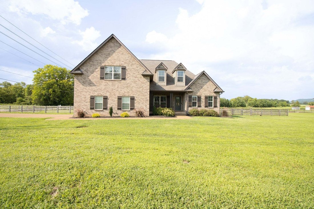House in Lebanon, Tennessee, United States 1 - 18601674