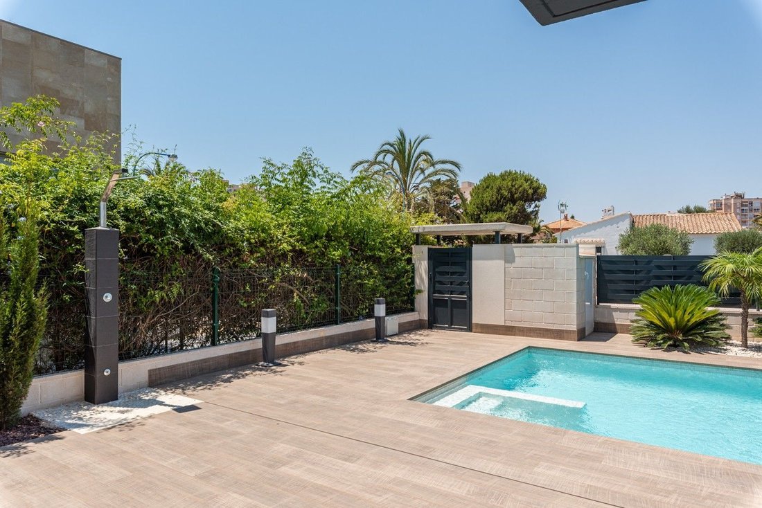 Villa in San Bartolome, Canary Islands, Spain 3 - 18613724