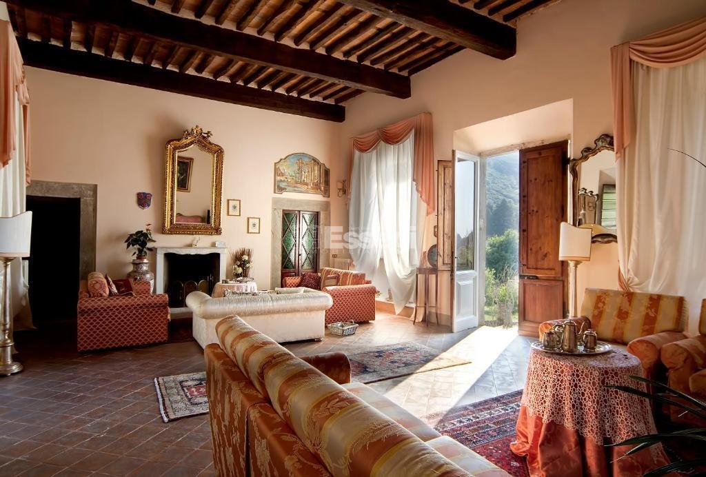 Villa in Saint Mary del Giudice - San Lorenzo a Vaccoli, Lucca, Tuscany 1 - 18611985