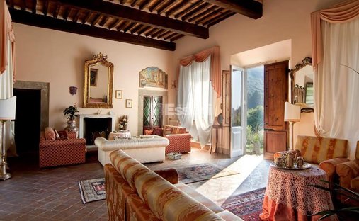 Villa à Sainte Marie del Giudice - San Lorenzo a Vaccoli, Lucques, Toscane 1
