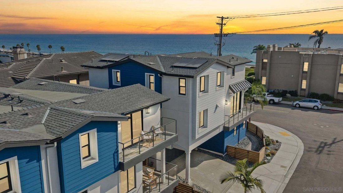 Townhouse in Carlsbad, California, United States 1 - 18612824