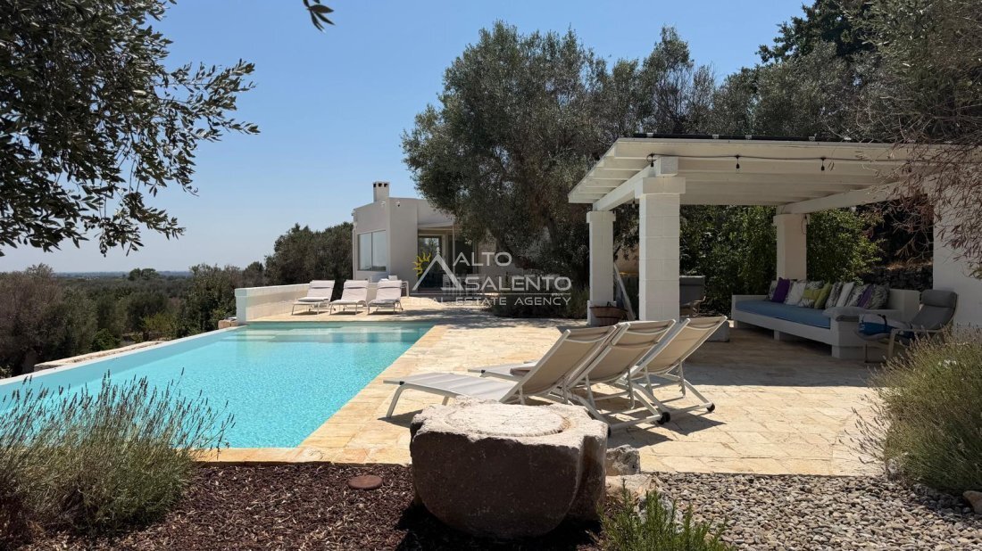 Villa in Ludovico Street - Corso Umberto I - Vittorio Emanuele Street, Ostuni, Apulia 1 - 17288599