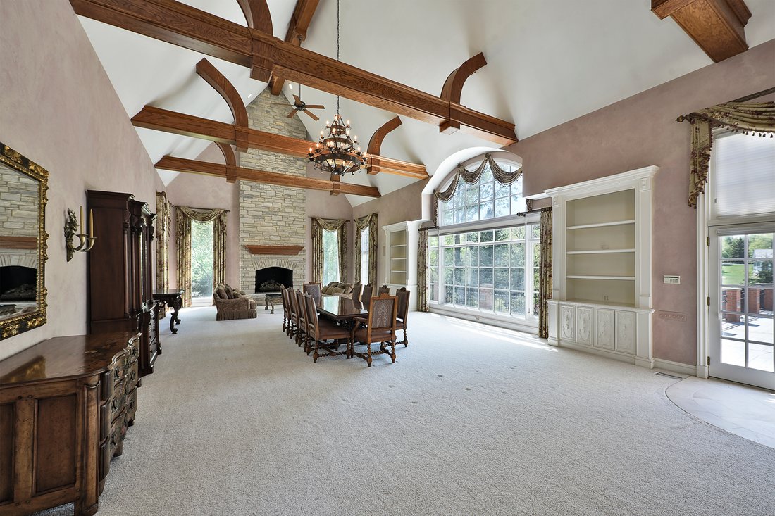 House in Palatine, Illinois, United States 3 - 18614037