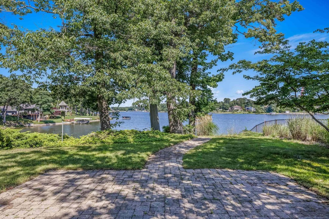 House in Muskegon, Michigan, United States 3 - 18609217