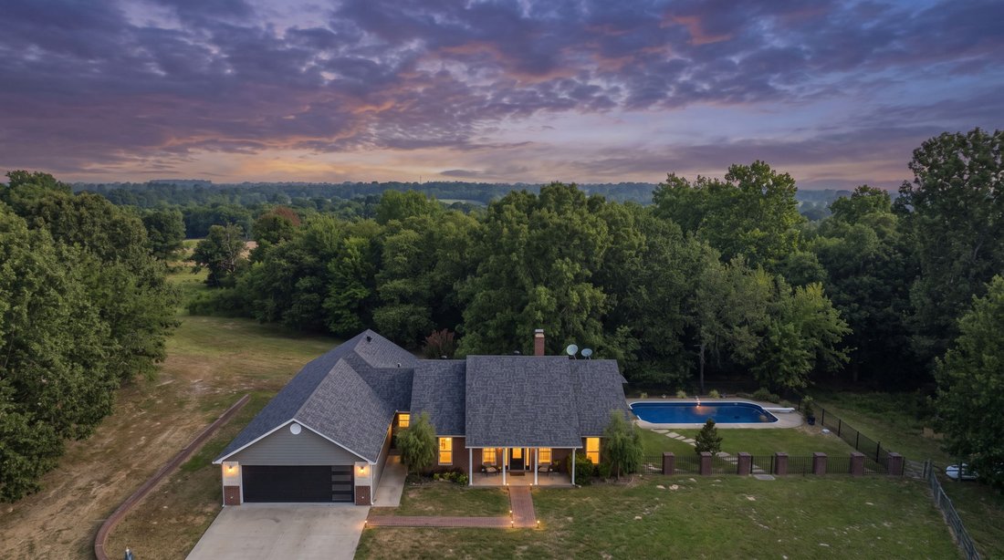 House in Antlers, Oklahoma, United States 1 - 18612647