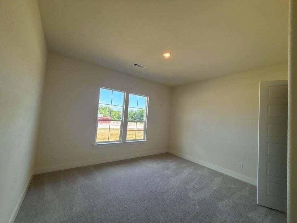 House in Van Alstyne, Texas, United States 4 - 18552713