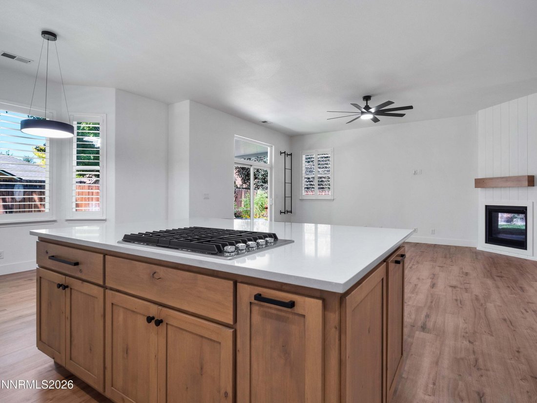 House in Gardnerville, Nevada, United States 3 - 18609018