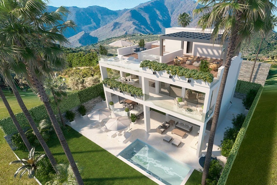 Villa in Estepona, Andalusia, Spain 3 - 18609335