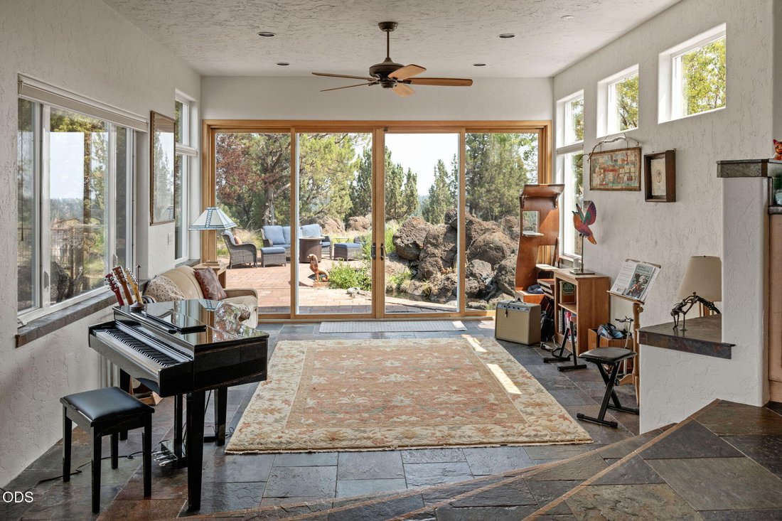 House in Bend, Oregon, United States 3 - 18615128