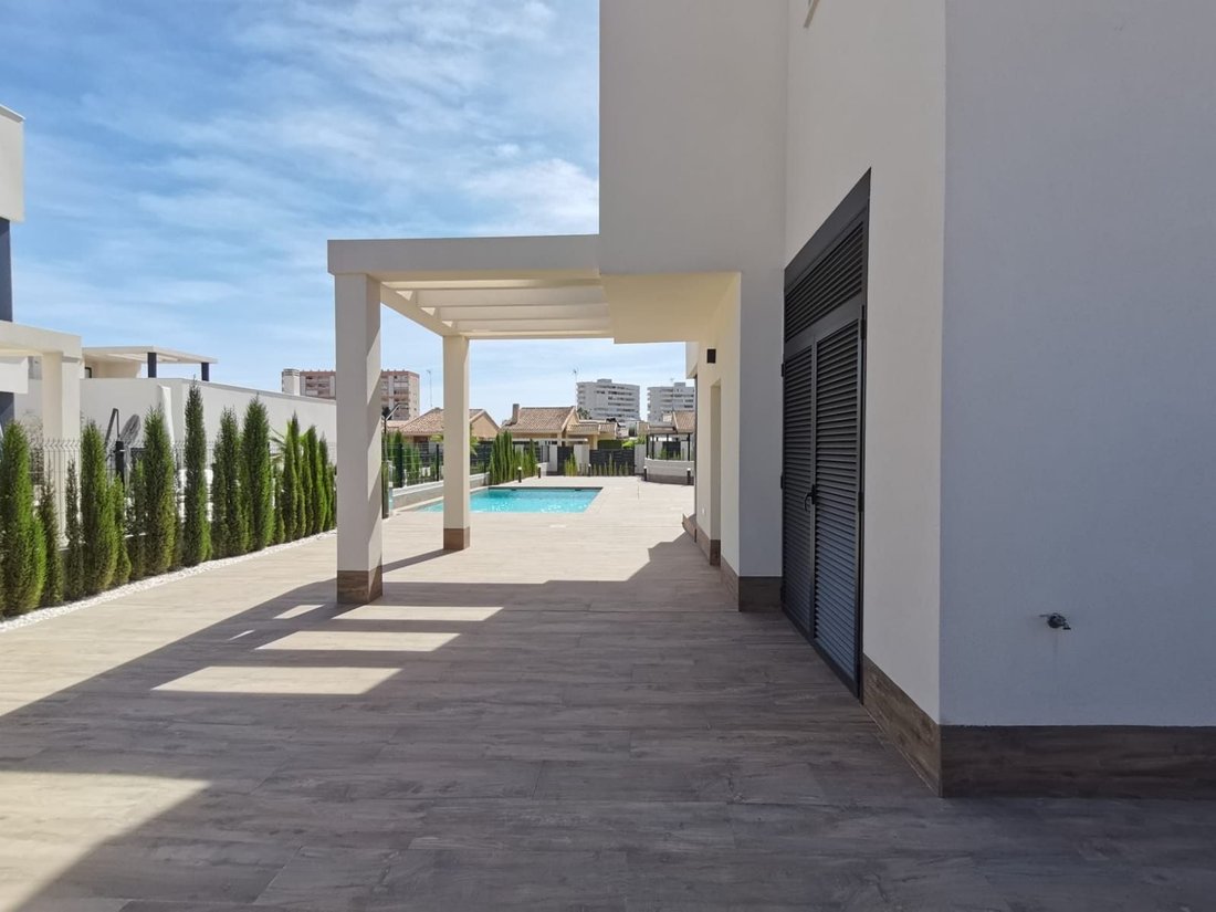 Villa in San Bartolome, Canary Islands, Spain 5 - 18613723