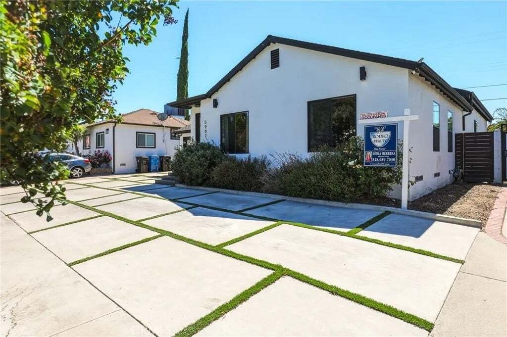 House in Los Angeles, California, United States 2 - 18373112