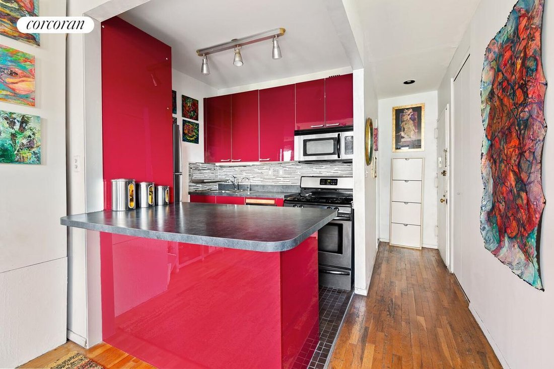 Co Op in New York, New York, United States 5 - 18021498