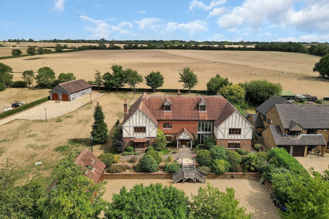 House in Hannington, England 1 - 18589155