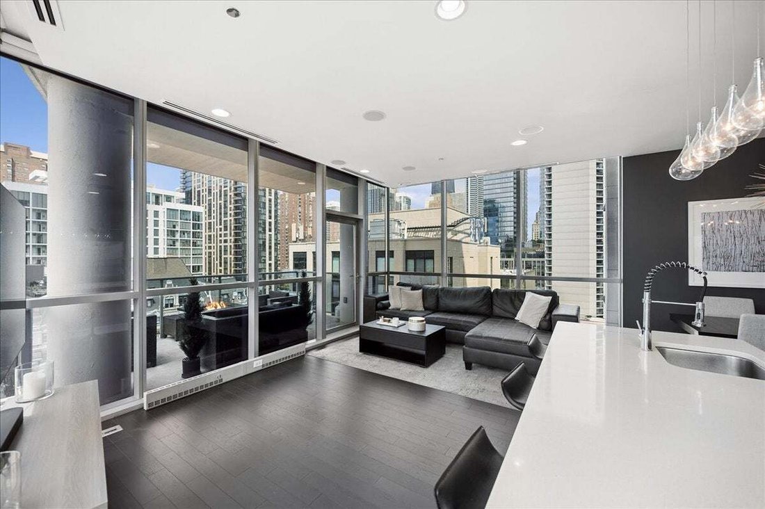 Condo in Chicago, Illinois, United States 5 - 18609567