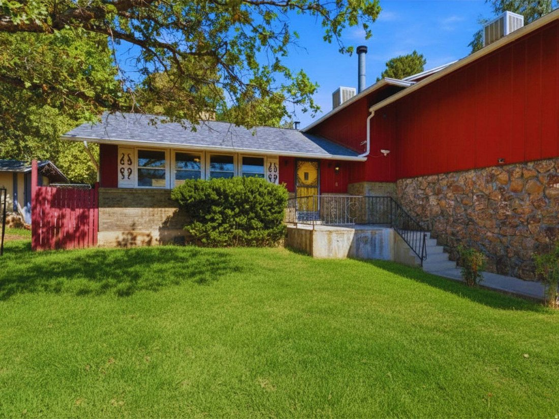 House in Ogden, Utah, United States 2 - 18611932