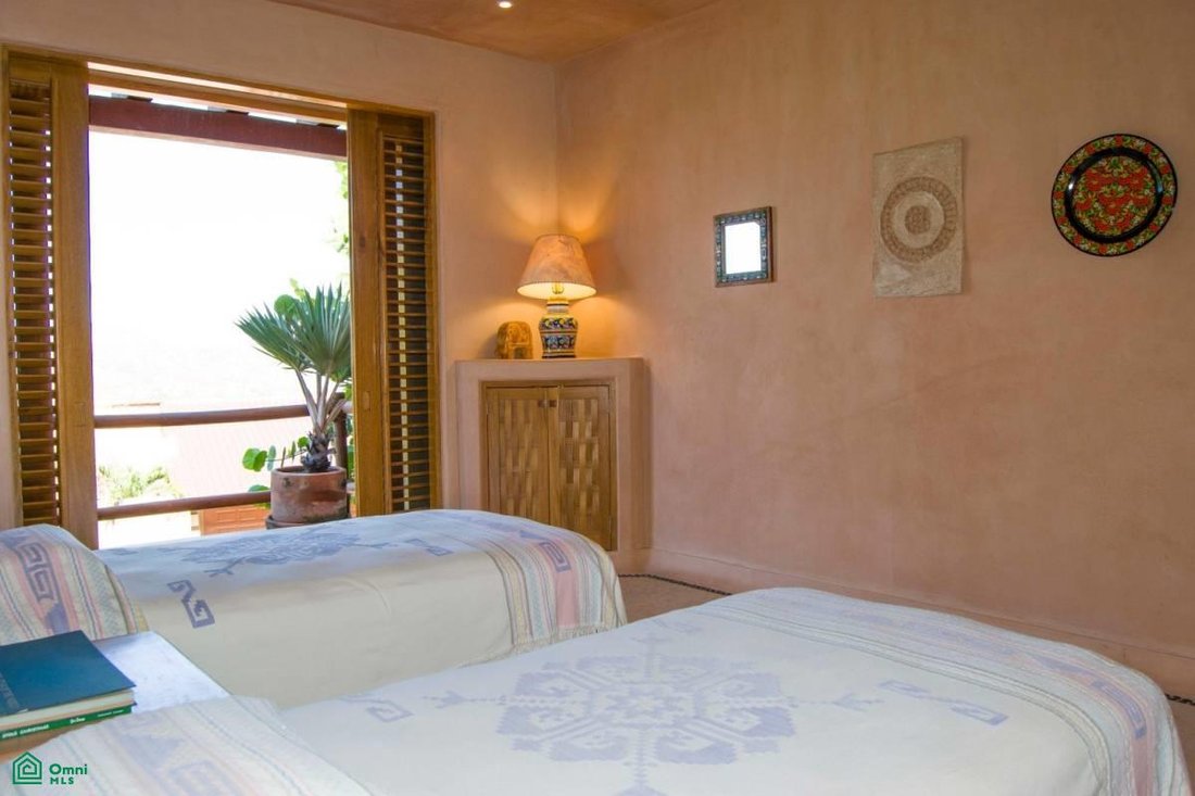 House in Zihuatanejo, Guerrero, Mexico 2 - 17088672