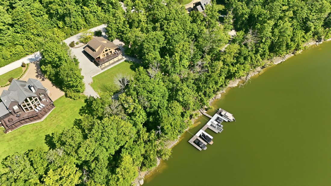House in Leitchfield, Kentucky, United States 1 - 17873660
