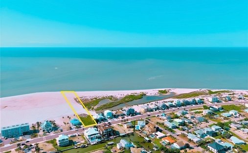 Land in Fort Myers Beach, FL, United States 1