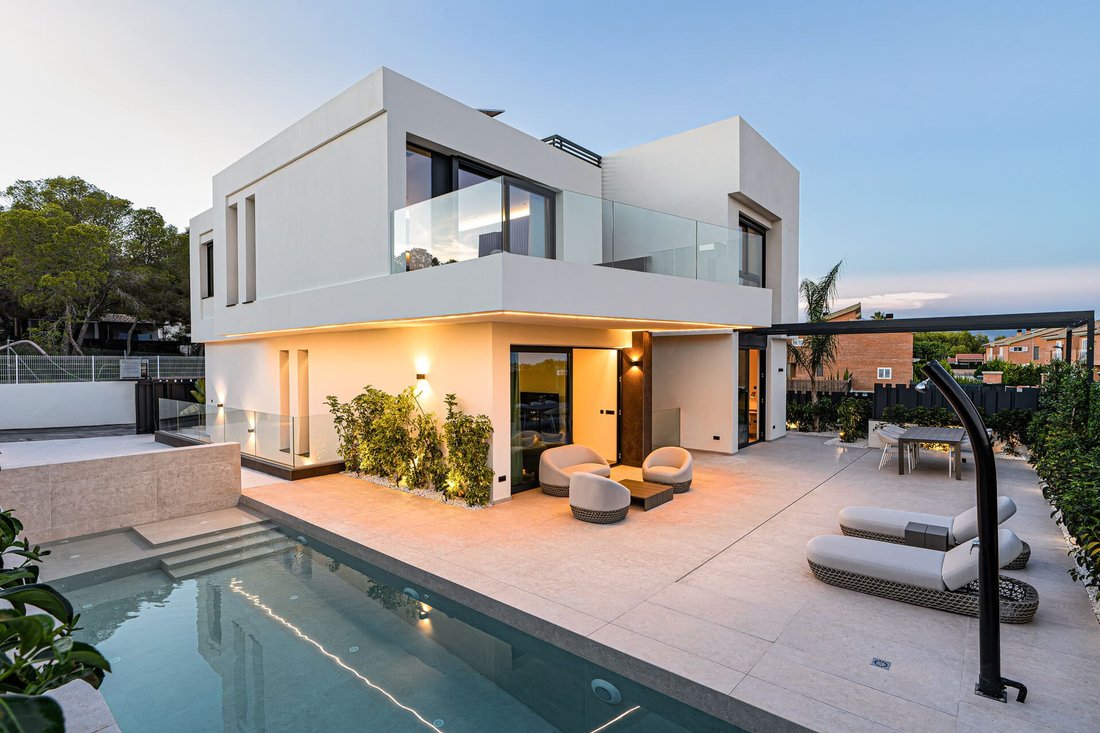 Villa in la Nucia, Valencian Community, Spain 1 - 18609800