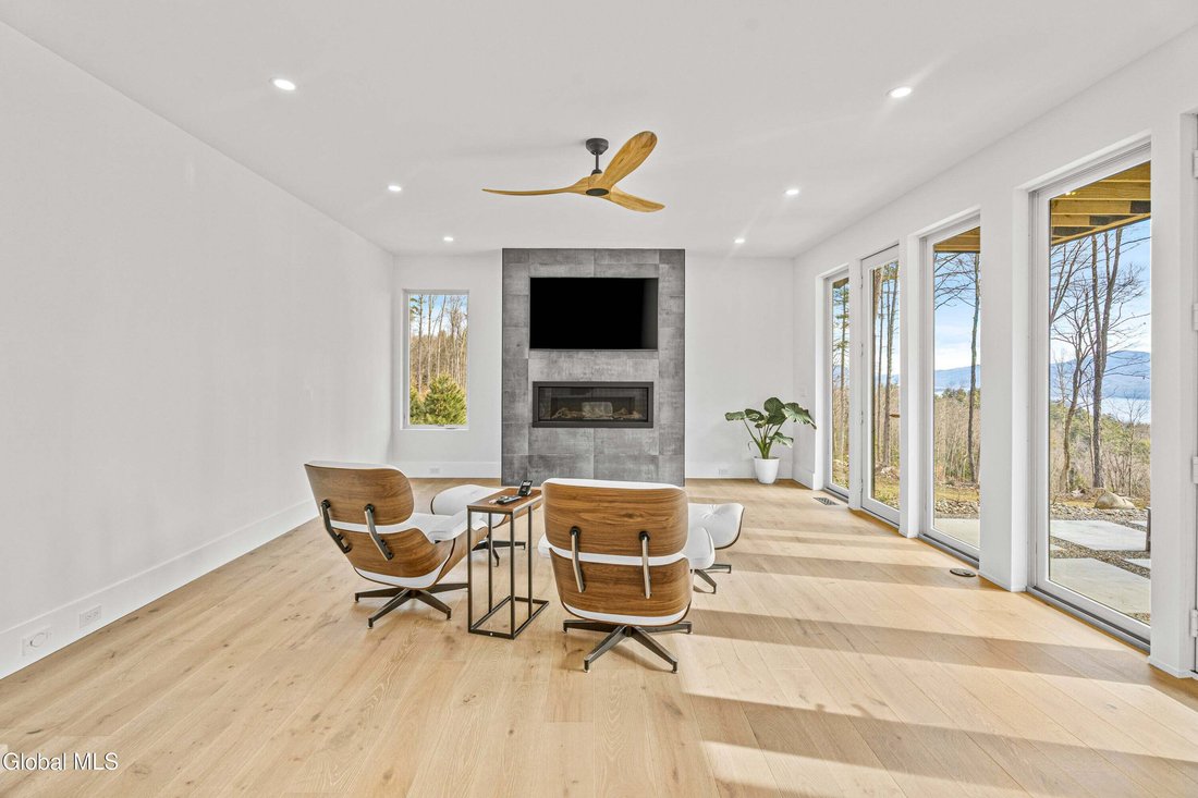 House in Diamond Point, New York, United States 5 - 18609981