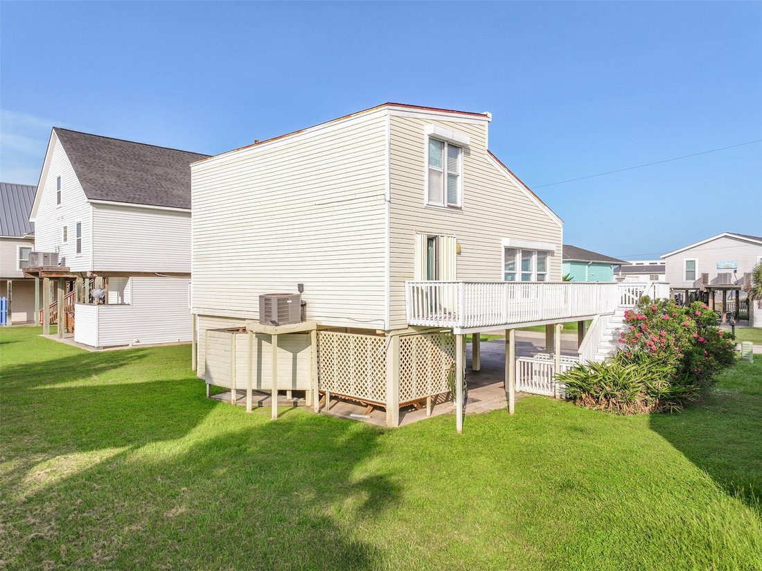 House in Galveston, Texas, United States 5 - 18610185