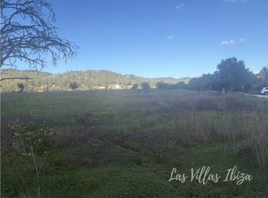 Land in Sant Antoni de Portmany, Balearic Islands, Spain 2 - 18610692