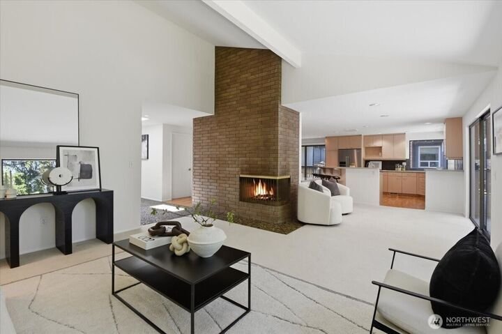 House in Bellevue, Washington, United States 5 - 18614946