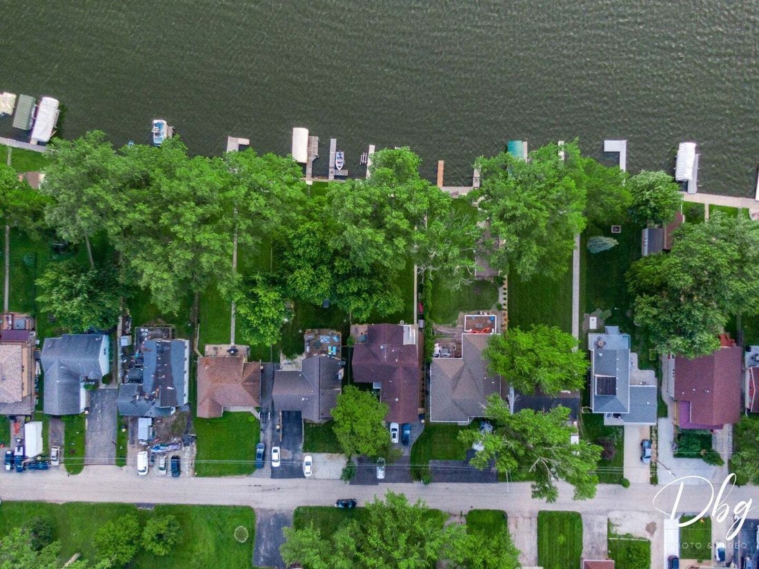 House in Fox Lake, Illinois, United States 3 - 18612702