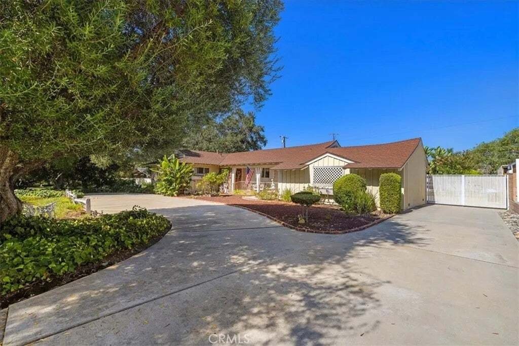 House in Glendora, California, United States 3 - 18610116