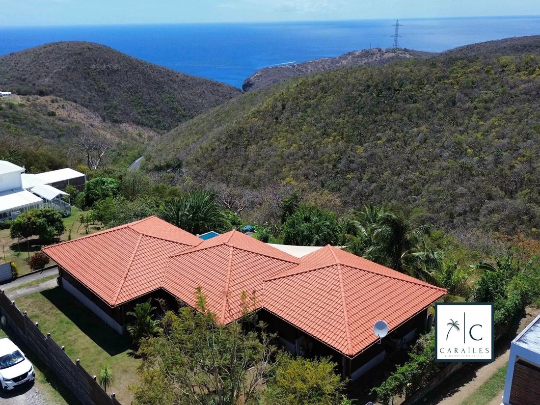 Villa in Case-Pilote, Saint-Pierre, Martinique 2 - 17935211