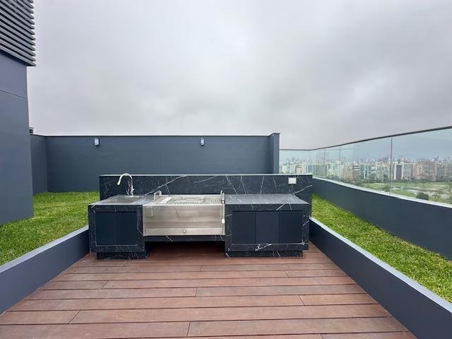 Apartment in Lima, Belarus 1 - 18610395