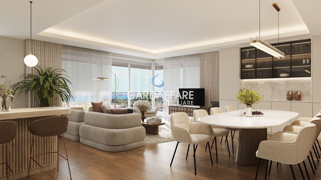 Apartment in Desenzano Centro, Desenzano del Garda, Lombardy 4 - 18611802